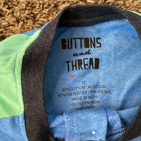 Buttons and Thread toddler 3t dinosaur T-shirt and shorts set. - Picture 3 of 5